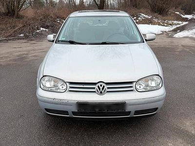 Gebraucht VW Golf III 100 PS (73 kW) 1998 Silber Limousine