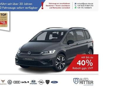 Neu VW Touran Highline 150 PS (110 kW) 2026 Grau Van / Kleinbus
