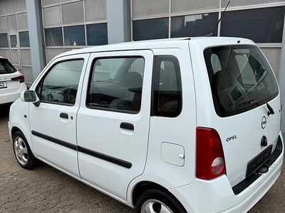 Opel Agila