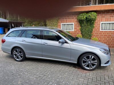 Mercedes E220