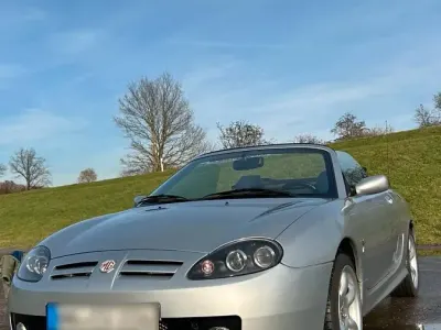 Usado MG TF 136 CV (100 kW) 2003 Plateado Descapotable