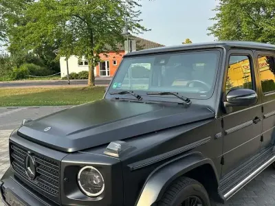 Gebraucht Mercedes G400 AMG line 330 PS (242 kW) 2022 Schwarz SUV
