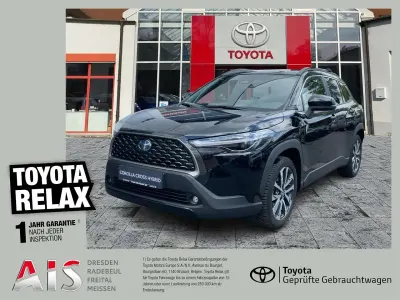 Gebraucht Toyota Corolla Cross Team 197 PS (144 kW) 2022 Attitude black mc. SUV
