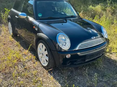 Gebraucht Mini ONE 90 PS (66 kW) 2005 Schwarz Kleinwagen