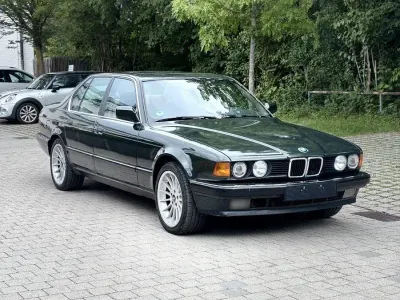 Gebraucht BMW 730 188 PS (138 kW) 1989 Grün Limousine