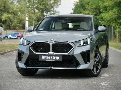 Gebraucht BMW X2 M Sport 163 PS (119 kW) 2026 Grau SUV