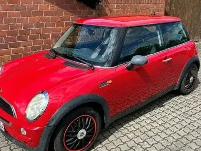 Gebraucht Mini ONE 90 PS (66 kW) 2004 Rot Kleinwagen