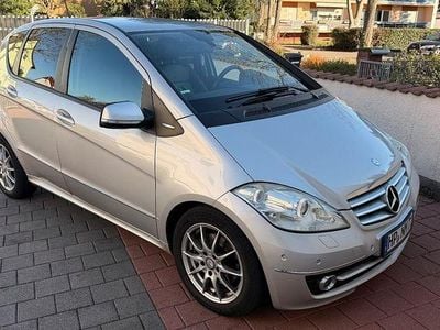 Mercedes A200