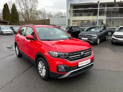 Gebraucht VW T-Cross Life 95 PS (69 kW) 2020 Rot SUV