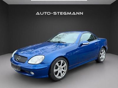 Gebraucht Mercedes SLK230 197 PS (144 kW) 2002 Blau Cabrio