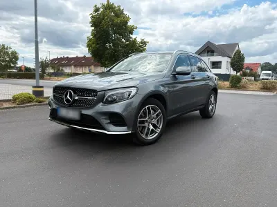 Gebraucht Mercedes GLC250 AMG 204 PS (150 kW) 2017 Grau SUV