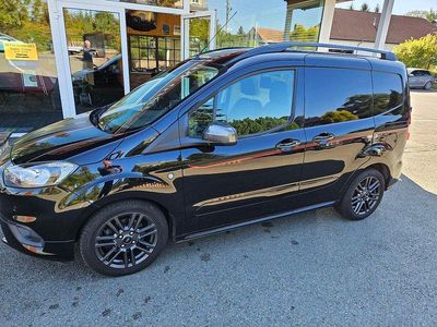 Schwarz Gebraucht 2022 Ford Transit Sport Limousine | 18.350 € (Etwas zu teuer)