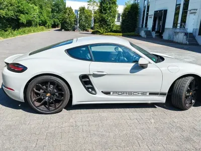 Gebraucht Porsche 718 Cayman Sport 300 PS (220 kW) 2024 Grau Coupé