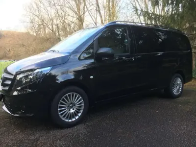 Gebraucht Mercedes Vito 190 PS (139 kW) 2020 Schwarz Van