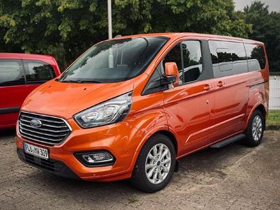 Gebraucht Ford Transit Custom 149 PS (109 kW) 2024 Orange Limousine