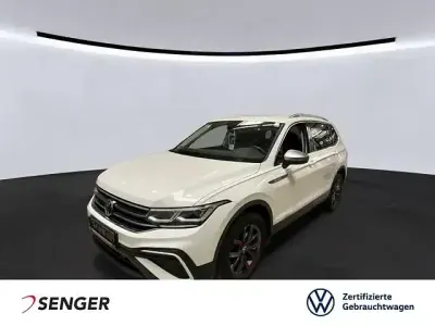 Gebraucht VW Tiguan Allspace Life 200 PS (147 kW) 2023 Weiß SUV