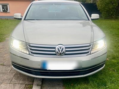 VW Phaeton