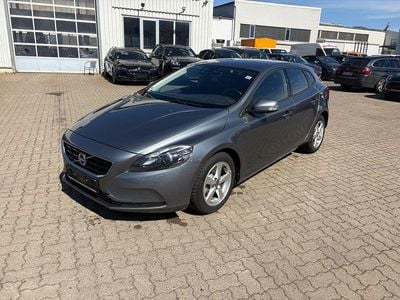 Gebraucht Volvo V40 You! 114 PS (83 kW) 2015 Grau Limousine