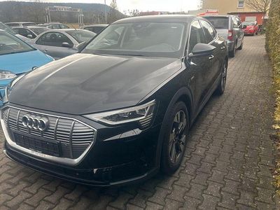Schwarz Gebraucht 2021 Audi e-tron SUV | 28.700 € (Fairer Preis)
