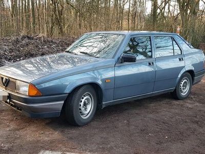 gebraucht Alfa Romeo 75 mit H Zulassung Angemeldet