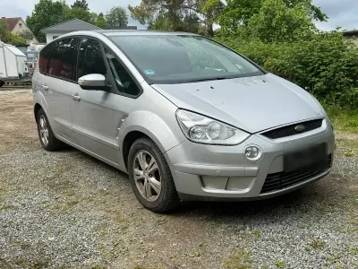 Gebraucht Ford S-MAX S 140 PS (102 kW) 2009 Silber Van / Kleinbus