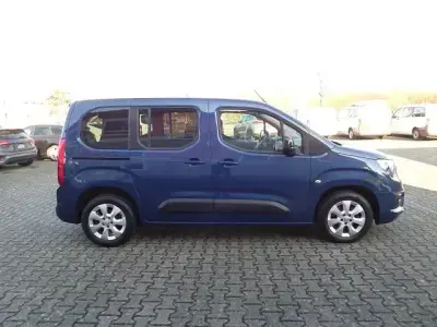 Usata Opel Combo Life Elegance 190 CV (139 kW) 2021 Andere Berlina