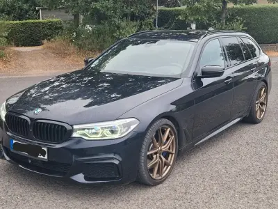 Gebraucht BMW M550 Performance 400 PS (294 kW) 2019 Schwarz Limousine