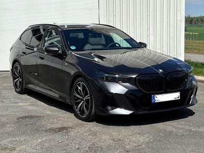 Usata BMW 540 M Sport 303 CV (222 kW) 2024 Grigio Station wagon