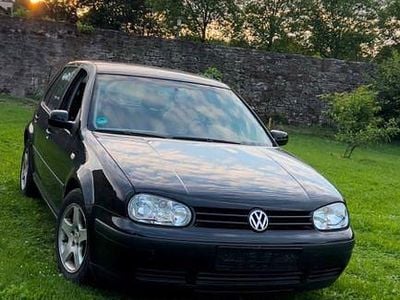 Gebraucht 2001 VW Golf Basis Limousine | 900 € (Guter Preis)