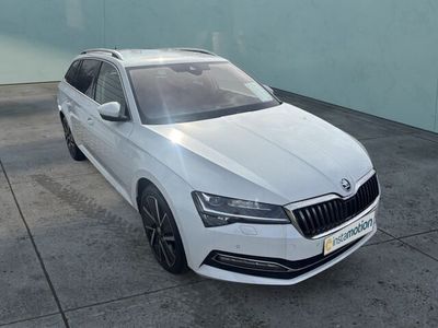 Gebraucht Skoda Superb Style 150 PS (110 kW) 2023 Weiß Kombi