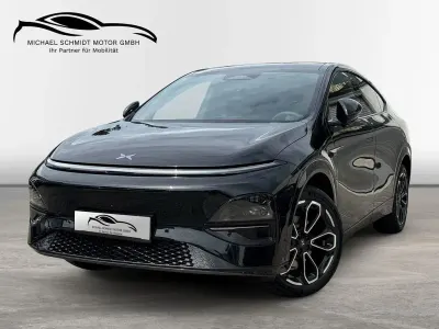Neu XPENG G6 RWD Long Range 217 kW (296 PS) 2026 Schwarz SUV