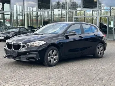 Gebraucht BMW 116 Advantage 109 PS (80 kW) 2021 Schwarz ii Kleinwagen