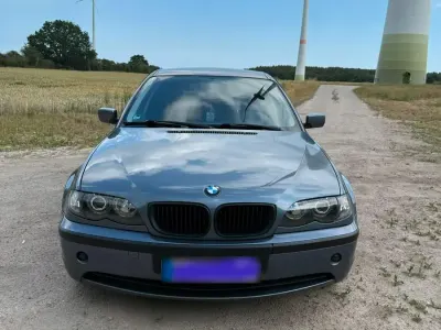 Gebraucht BMW 320 150 PS (110 kW) 2004 Blau Kombi