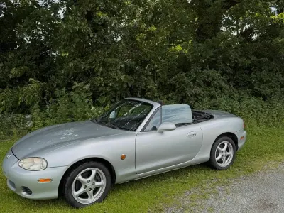 Gebraucht Mazda MX5 138 PS (101 kW) 2001 Silber Cabrio