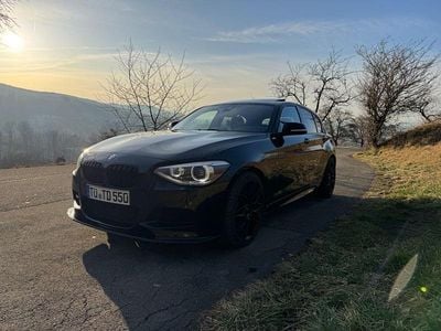 Schwarz Gebraucht 2015 BMW 135 Kleinwagen | 21.500 € (Etwas zu teuer)