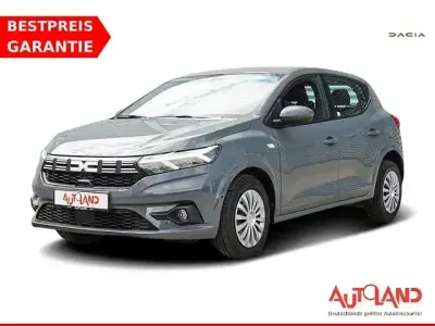 Gebraucht Dacia Sandero Expression 91 PS (66 kW) 2024 Grau Limousine