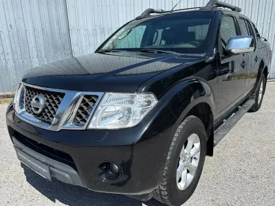 Gebraucht Nissan Navara 190 PS (139 kW) 2012 Schwarz Pickup