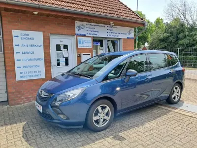 Gebraucht Opel Zafira Tourer Edition 140 PS (102 kW) 2016 Blau Van / Kleinbus