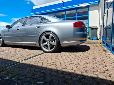 Gebraucht Audi A8 326 PS (239 kW) 2005 Silber Limousine
