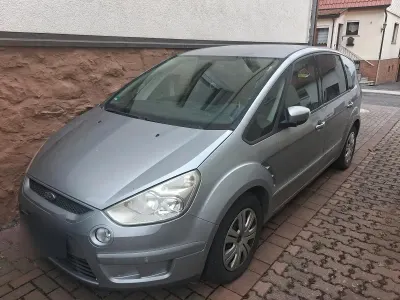Gebraucht Ford S-MAX 136 PS (100 kW) 2008 Silber Van / Kleinbus