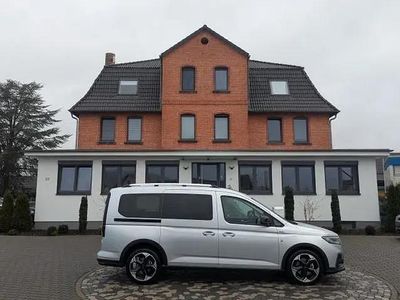 Second-hand Ford Tourneo Connect Active 122 CP (89 kW) 2025 Argintiu Monovolum