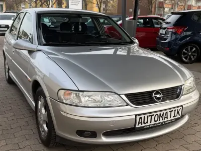 Occasion Opel Vectra Comfort 101 ch (74 kW) 2000 Argent Berline