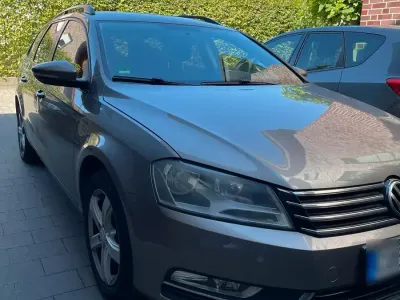 Gebraucht VW Passat 122 PS (89 kW) 2011 Braun Kombi