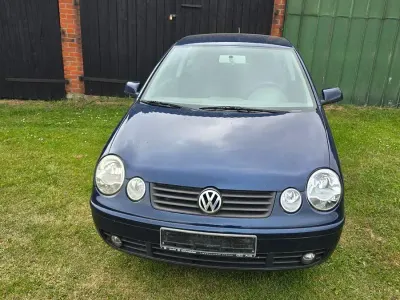 Gebraucht VW Polo Basis 54 PS (39 kW) 2004 Blau Limousine