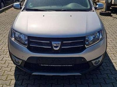 Usata Dacia Sandero Ambiance 90 CV (66 kW) 2013 Berlina