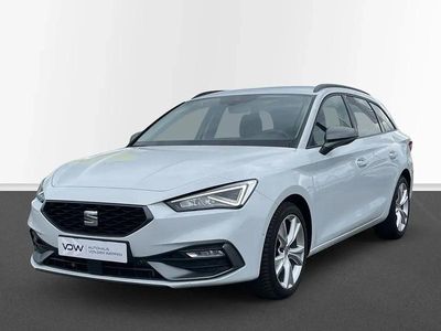 Weiß Gebraucht 2023 Seat Leon ST 4Drive Kombi | 26.666 € (Fairer Preis)