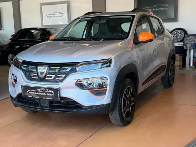 Gebraucht Dacia Spring Comfort Plus 33 kW (45 PS) 2021 Grau Kleinwagen