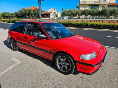 Usata Honda Civic 90 CV (66 kW) 1991 Rosso