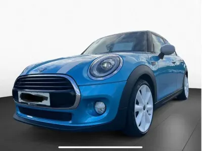 Gebraucht Mini Cooper D Chili 116 PS (85 kW) 2018 Blau Kleinwagen