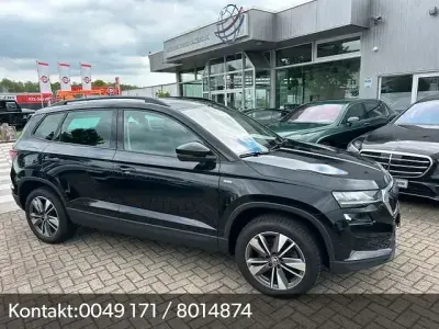Gebraucht Skoda Karoq Tour 150 PS (110 kW) 2023 Schwarz SUV